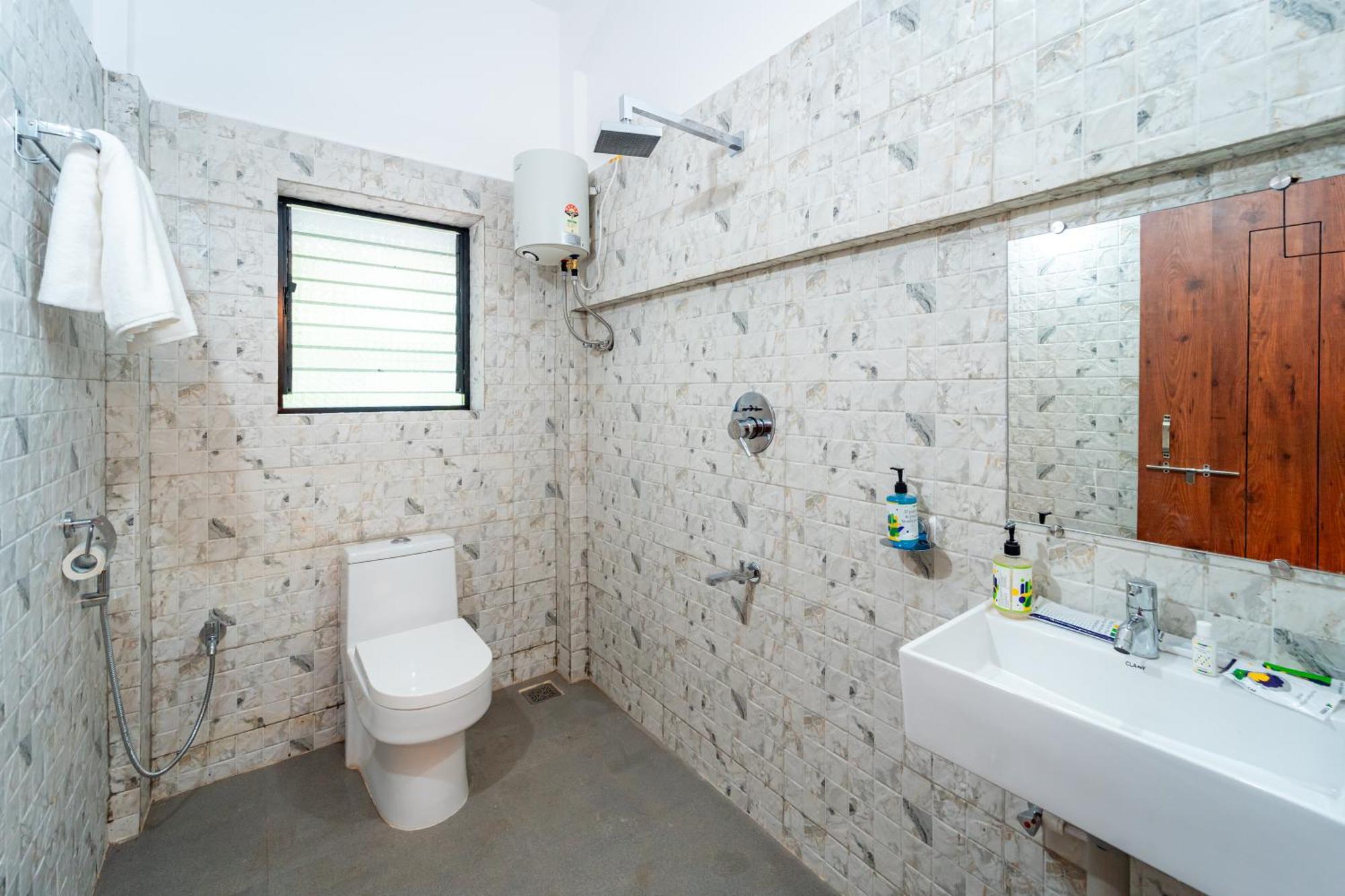Treebo Green Village Resort - Goa Maneri  Экстерьер фото