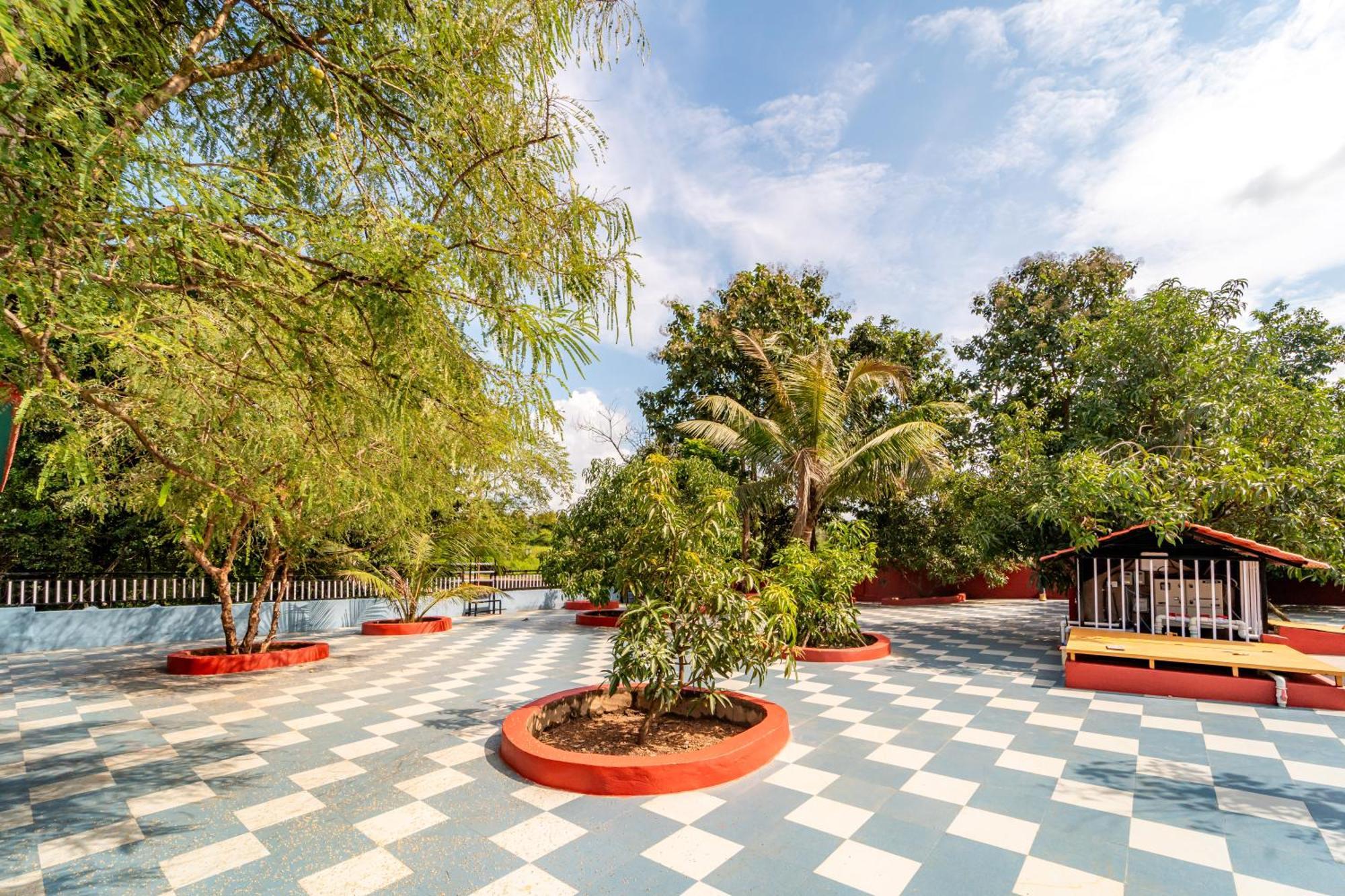 Treebo Green Village Resort - Goa Maneri  Экстерьер фото